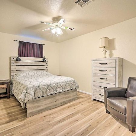 Convenient Las Cruces Home With Patio And Grill! Exterior photo